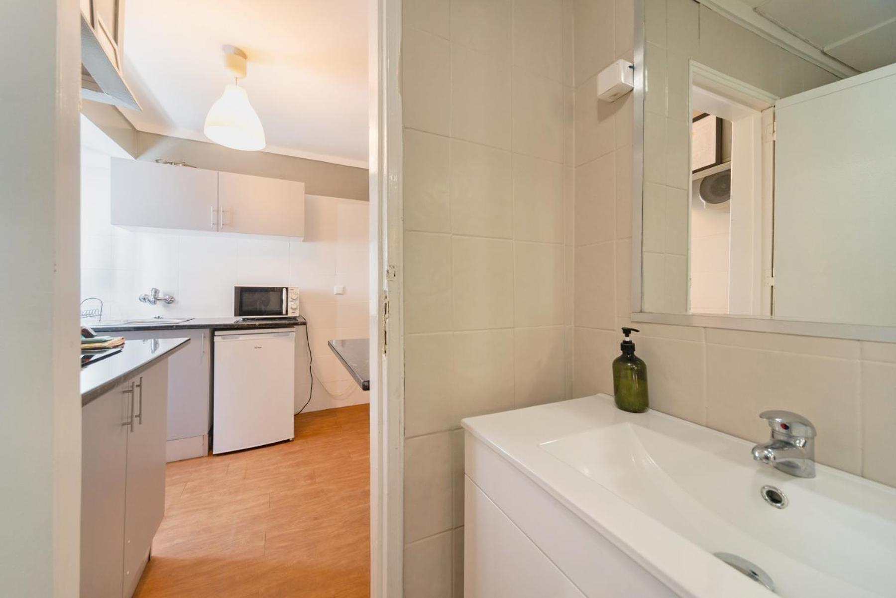 Apartment In Bairro Alto 1 - Lisbon Charm Экстерьер фото